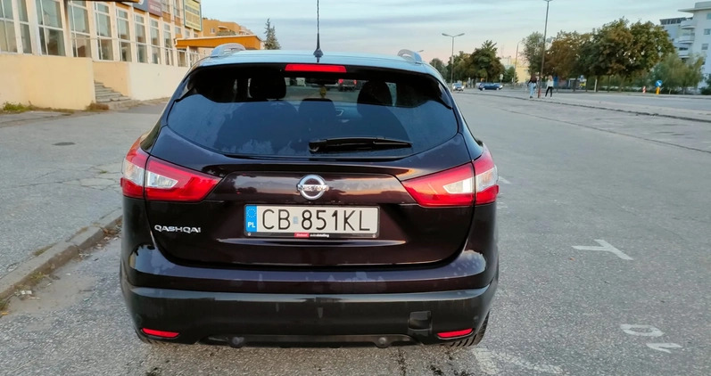 Nissan Qashqai cena 54500 przebieg: 107389, rok produkcji 2016 z Kowalewo Pomorskie małe 16